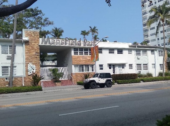 1925 Washington Ave #20 - Miami Beach, FL