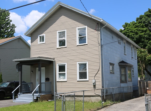 8 Evergreen St unit Lower - Rochester, NY