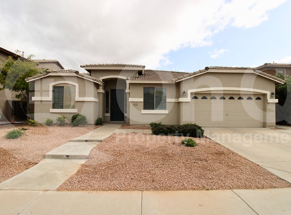 1199 East Browning Place - Chandler, AZ