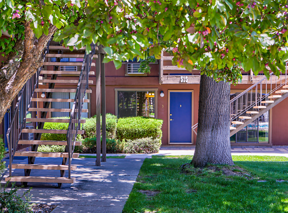 The Villager Apartments - Reno, NV