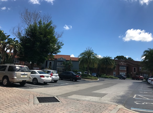 Villas Medici Condo Community Apartments - Orlando, FL