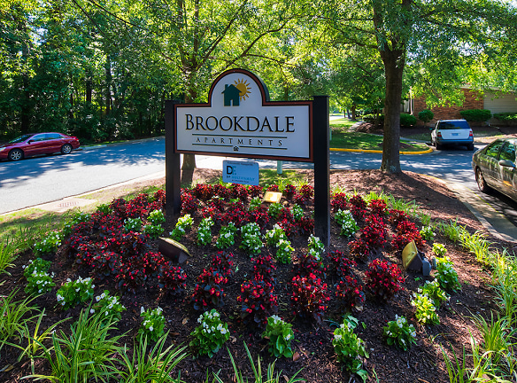 Brookdale Apartments - Richmond, VA