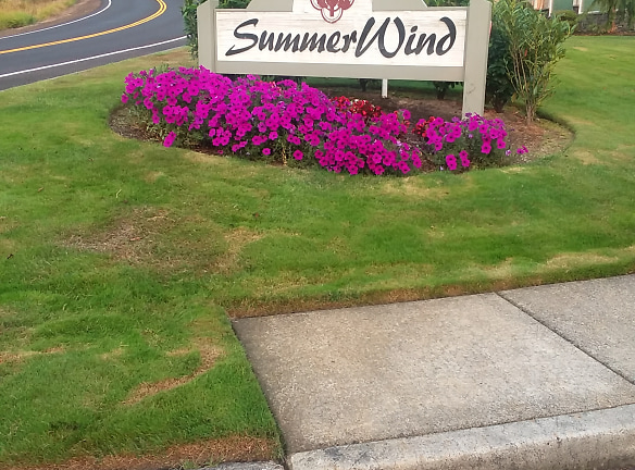 Summerwind Apartments - Kelso, WA
