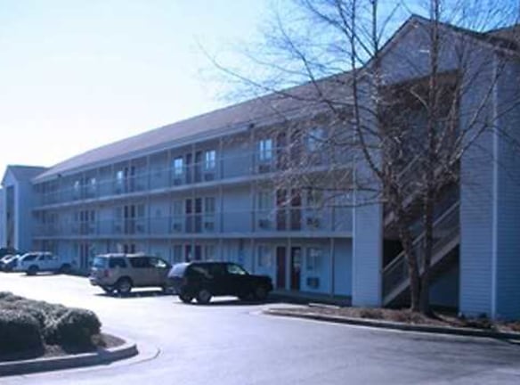 InTown Suites - Two Notch (CLM) - Columbia, SC