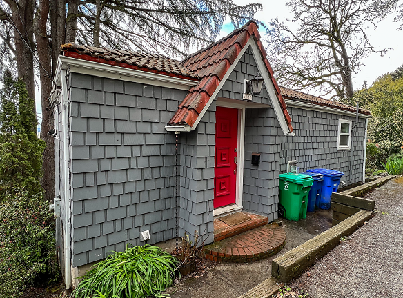 3120 SW 4th Ave - Portland, OR