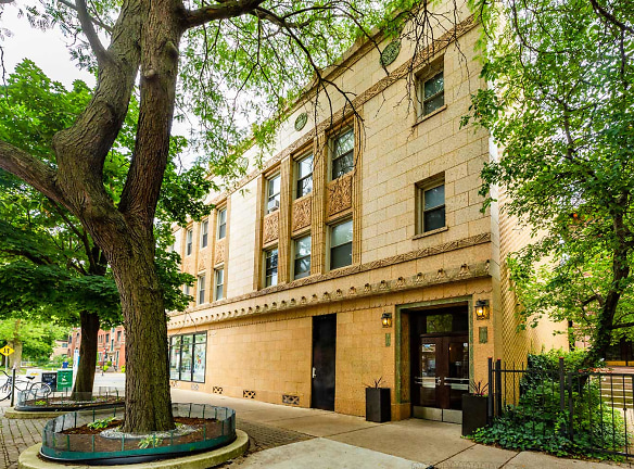 5501 S. Cornell Apartments - Chicago, IL
