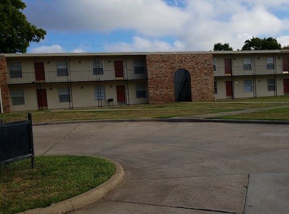 Vieux Carre Apartments - Bossier City, LA