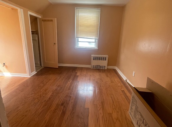 229-47 129th Ave unit 2 - Queens, NY