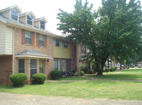 Georgetown Apartments - Florence, AL