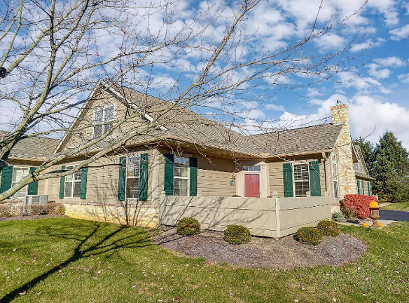 3378 Timberside Dr - Powell, OH