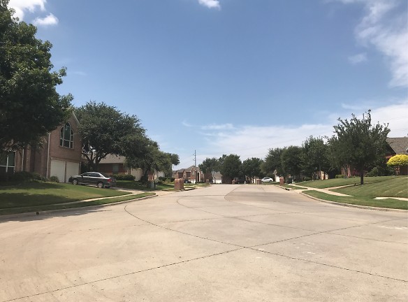 Greens Of Oakmont Senior Apartments - Corinth, TX