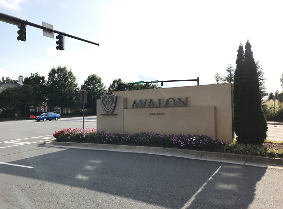 Avalon Apartments/Retail - Alpharetta, GA