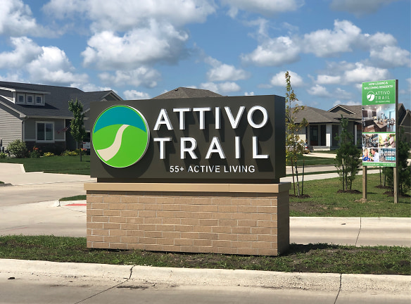 Attivo Trail Apartments - Waukee, IA