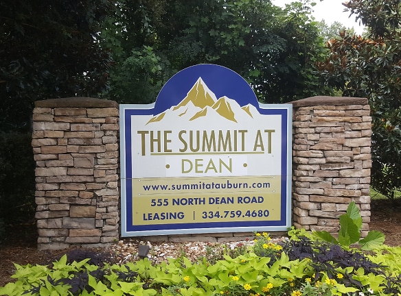 The Summit At Dean Apartments - Auburn, AL