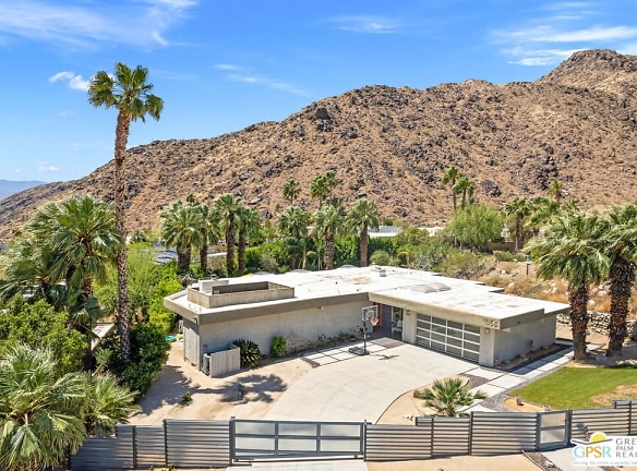 1055 W Chino Canyon Rd - Palm Springs, CA