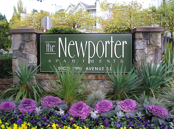 Newporter, The Apartments - Bellevue, WA