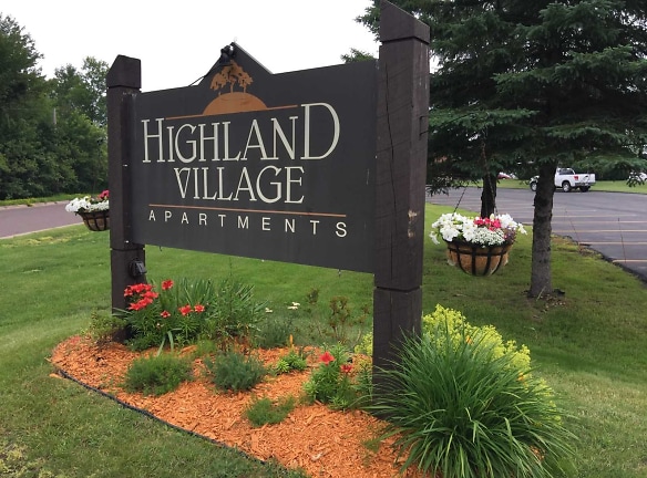 Highland Village Apartments - Duluth, MN