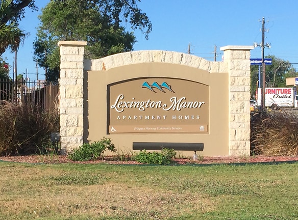 Lexington Manor Apartments - Corpus Christi, TX