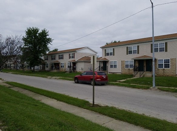 Waterford Town Homes Apartments - Lima, OH