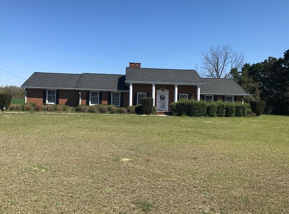 1770 Straw Pond School Rd - Roseboro, NC