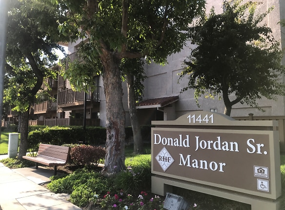 Jordan Manor Apartments - Garden Grove, CA