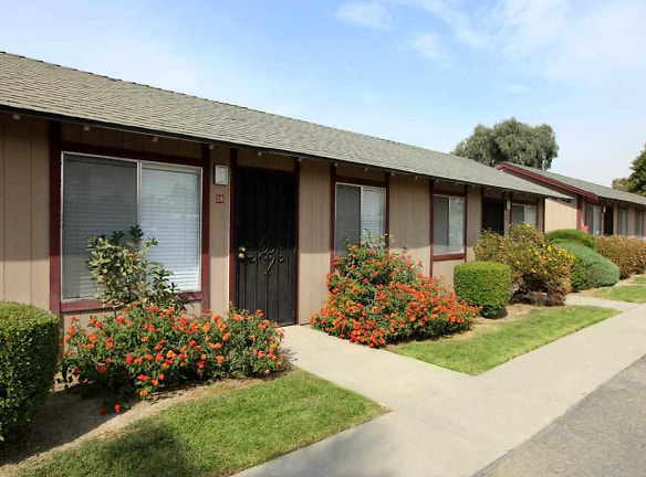 Sierra Terrace East Apartments - Bakersfield, CA