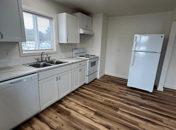 3240 Knox Butte Ave NE unit 3240 - Albany, OR