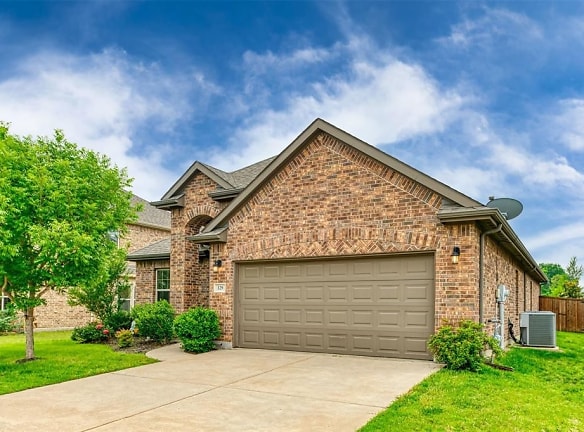 129 Griffin Ave - Royse City, TX