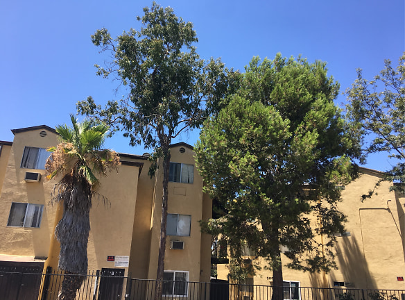 Altadena Apartments - San Diego, CA