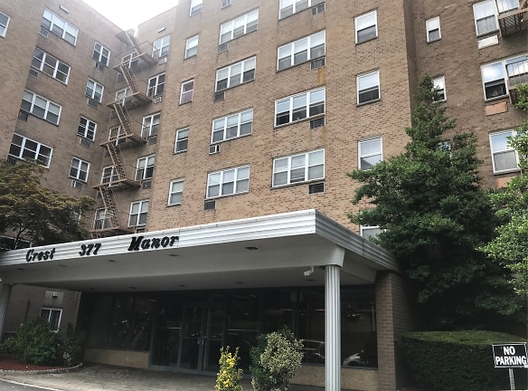 Crest Manor Apartments - Yonkers, NY