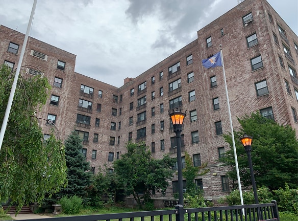 Stuyvesant Apartments - Buffalo, NY