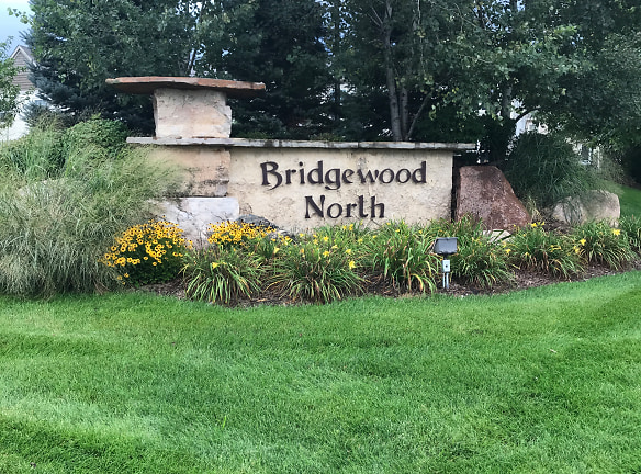 Bridgewood North Townhomes Apartments - West Des Moines, IA