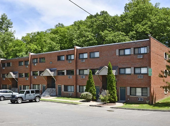 Brookside Apartment Homes - Bristol, CT