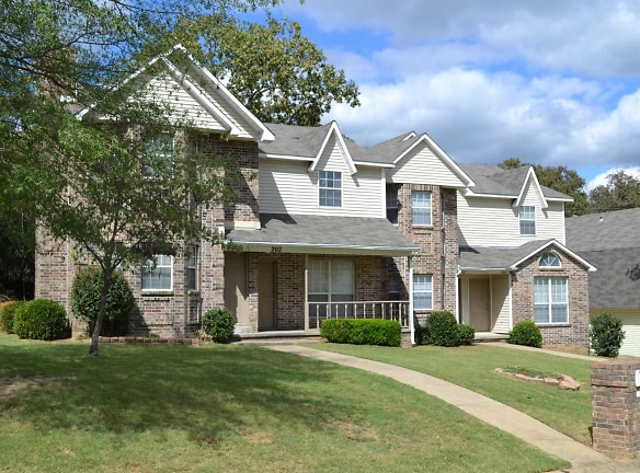 Apple Valley Townhomes Apartments - Sherwood, AR