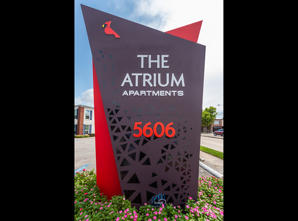 The Atrium At 5606 Apartments - Houston, TX