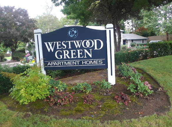 Westwood Green Apartments - Portland, OR