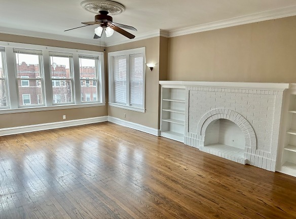 6327 N Oakley Ave unit 3RD - Chicago, IL