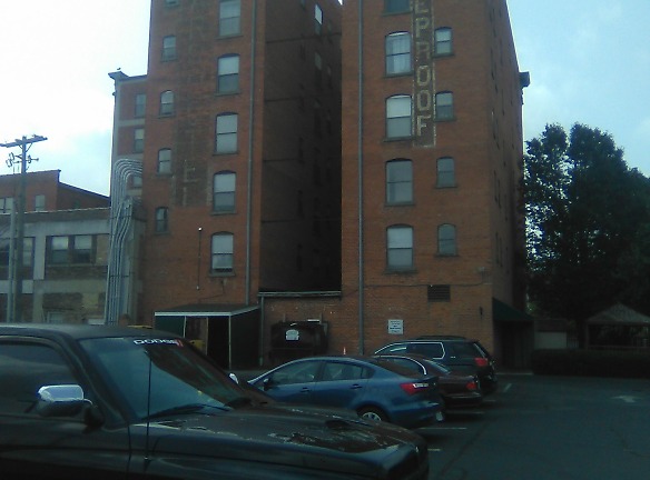 Barr Apartments - Lima, OH