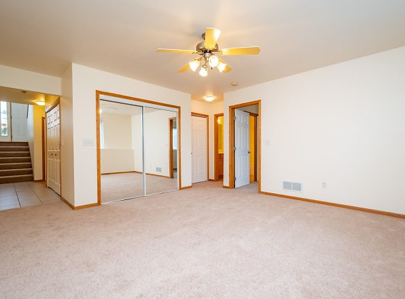 23 Redtail Bend - Coralville, IA