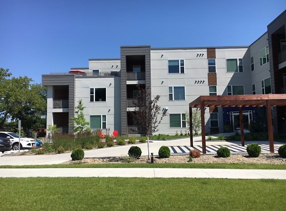 Uptown Apartment Homes - Rochester, MN