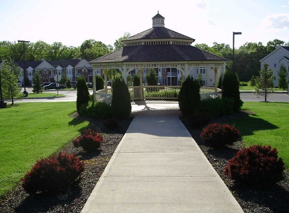 The Regency Club Apartments - Middletown, NY