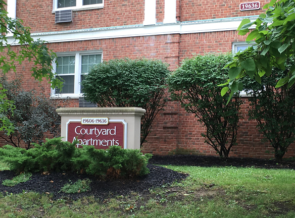 Courtyard Apartments - Shaker Heights, OH