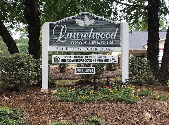 Laurelwood Apartments - Laurens, SC