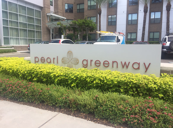 Pearl Greenway Apartments - Houston, TX