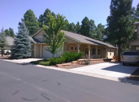 Forrest Springs Townhomes Apartments - Flagstaff, AZ