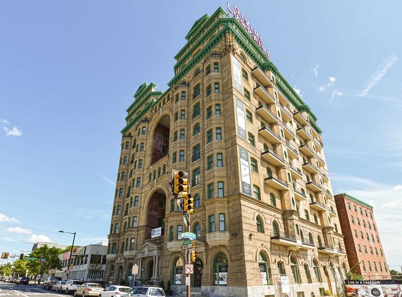 The Divine Lorraine Hotel - Philadelphia, PA