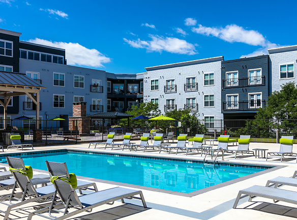 Lincoln Place Apartments - Loveland, CO