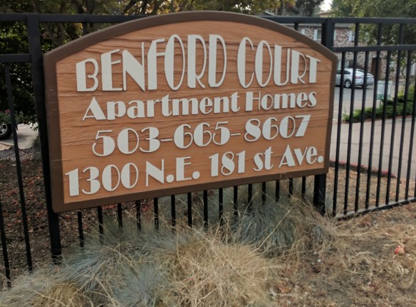 Benford Court Apartments - Portland, OR