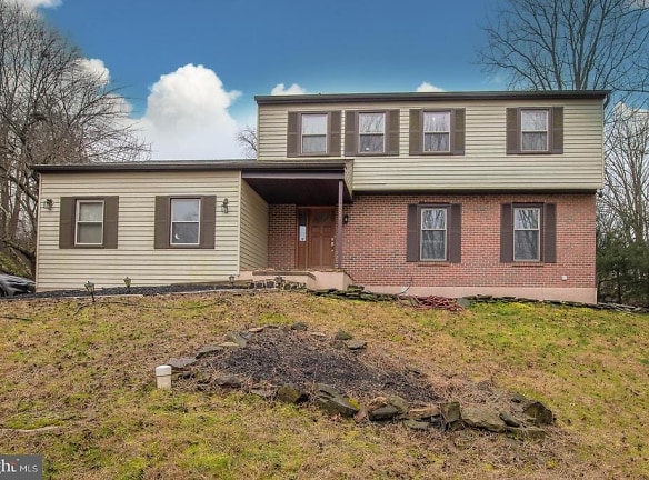 202 Baltimore Pike - Chadds Ford, PA
