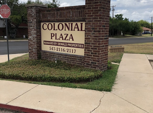 Colonial Plaza Apartments - Copperas Cove, TX